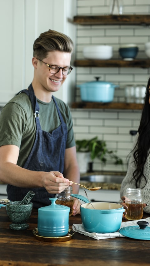 Cooking a 30-second recipe in a home kitchen